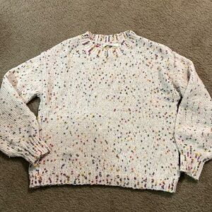 Ladies light weight sweater size small